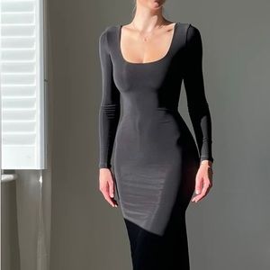 AYM Paxton Dress with Long Sleeves brand new size medium